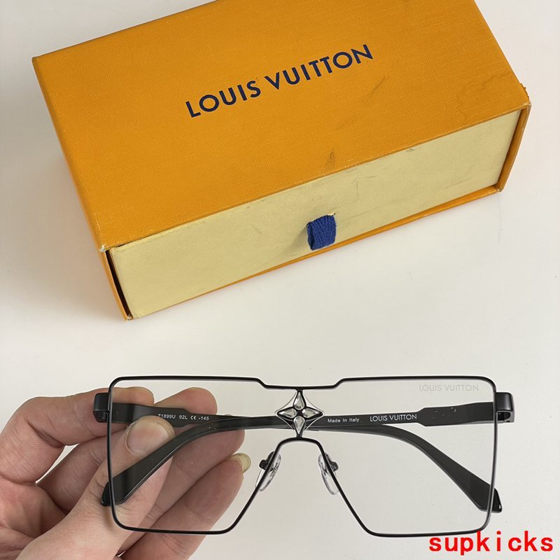 Full view of Louis Vuitton unisex sunglasses