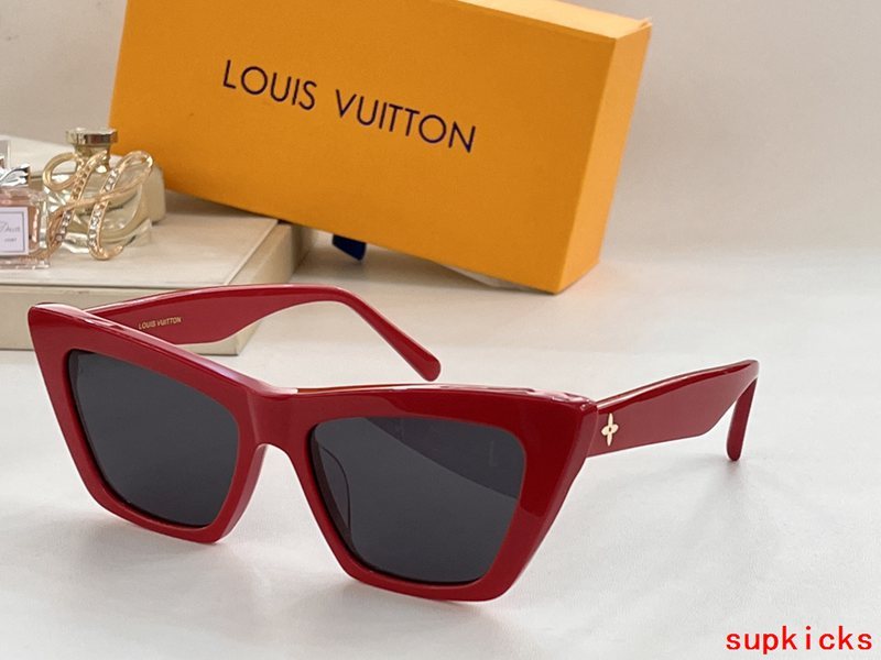 Side view of Louis Vuitton unisex sunglasses