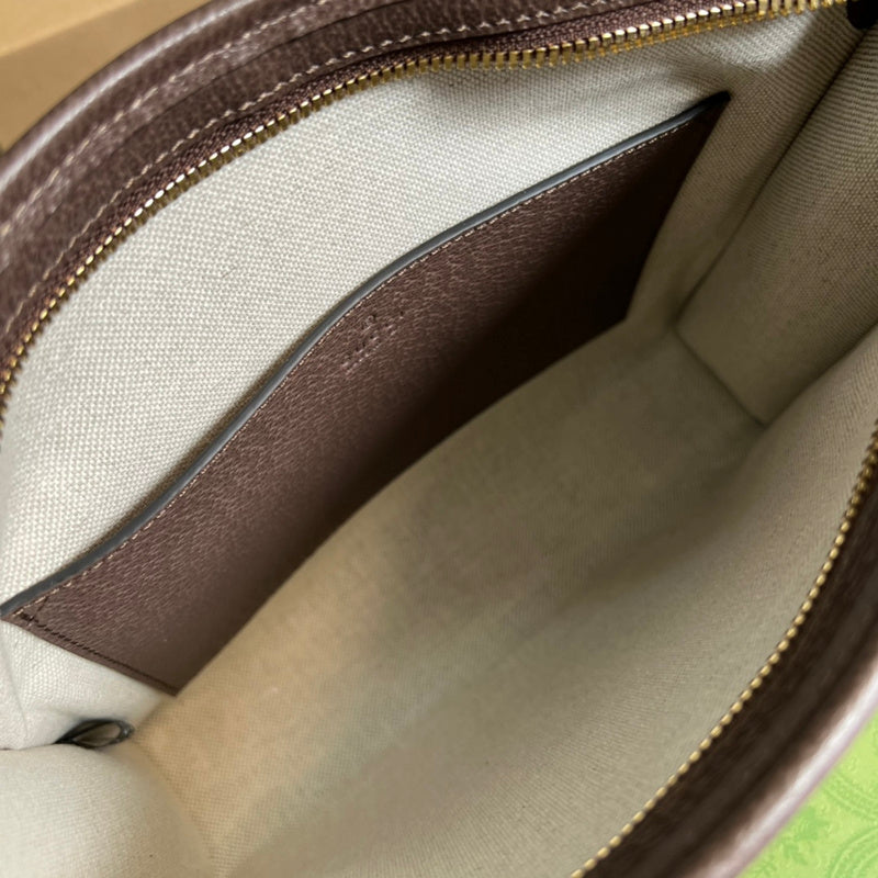 Close-up detail of modern classic women's handbag – women's luxury accessory