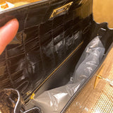 Minimalist everyday bag carried on shoulder 10