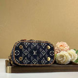 Styled lifestyle shot of sleek statement women's handbag – women's statement bag
