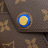  structured bag interior and compartment view