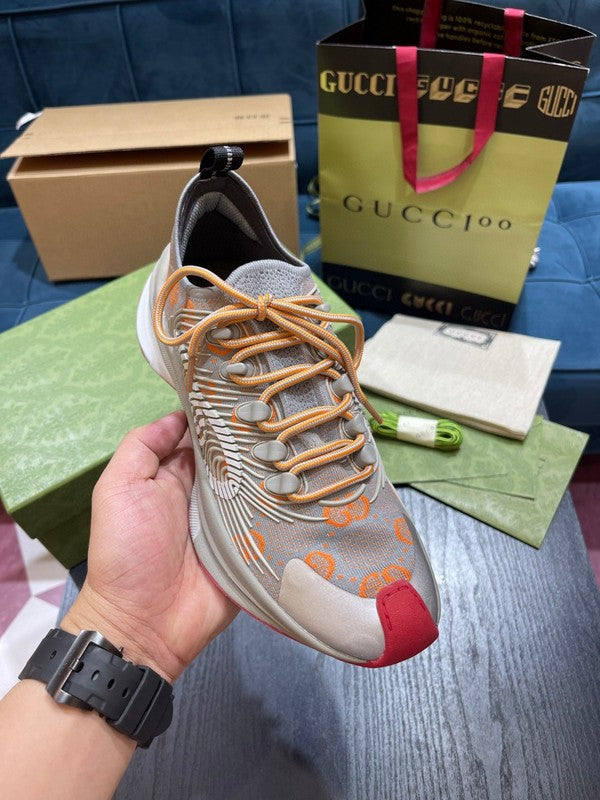 Gucci classic monochrome luxury sneakers view 5 low-top design