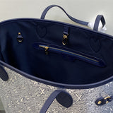  Polished crossbody bag carried on shoulder 10