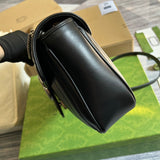 Handle and strap detail of premium modern women's handbag – women's designer-style accessory