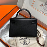  structured bag interior and compartment view 9