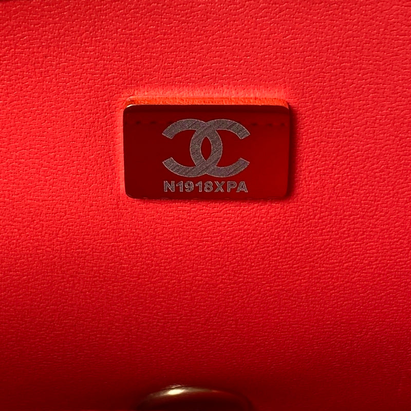  mid purse view 10