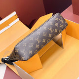  signature handbag detail view showing craftsmanship 14