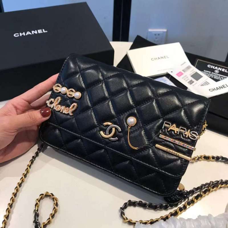 Zivas Charm Chic Craftsmanship Luxury Handbag (Premium Everyday Carry) – Front View