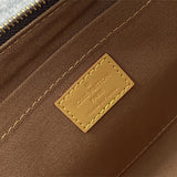  Graceful satchel carried on shoulder 10