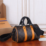 carryall bag interior and compartment view