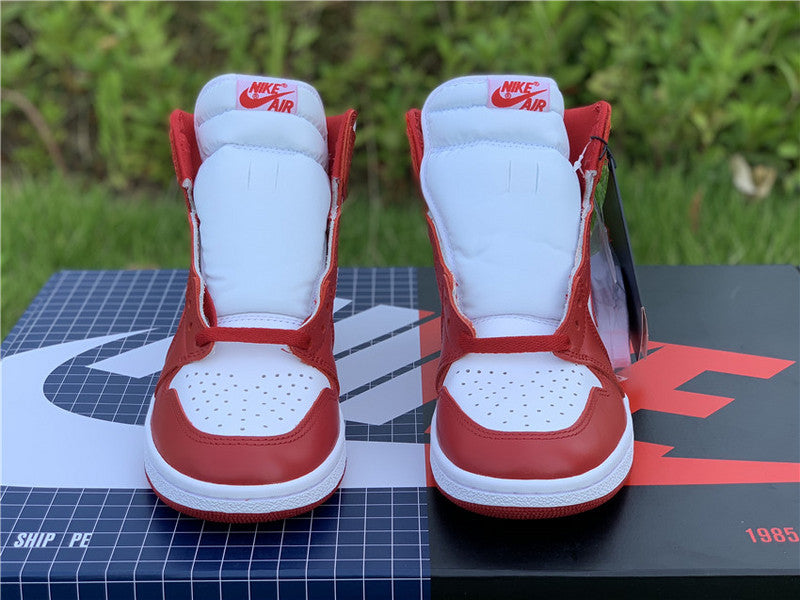 Nike Men's & Women's Premium Designer Sneakers — Style 070 front view