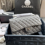  women's handbag, mid design, view 1