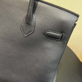  Graceful carryall bag carried on shoulder 10