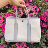  tote bag interior and compartment view 15