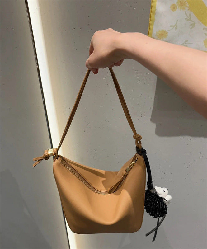 Ziva's Charm handbag – back view (28cm*17cm*9.5cm)