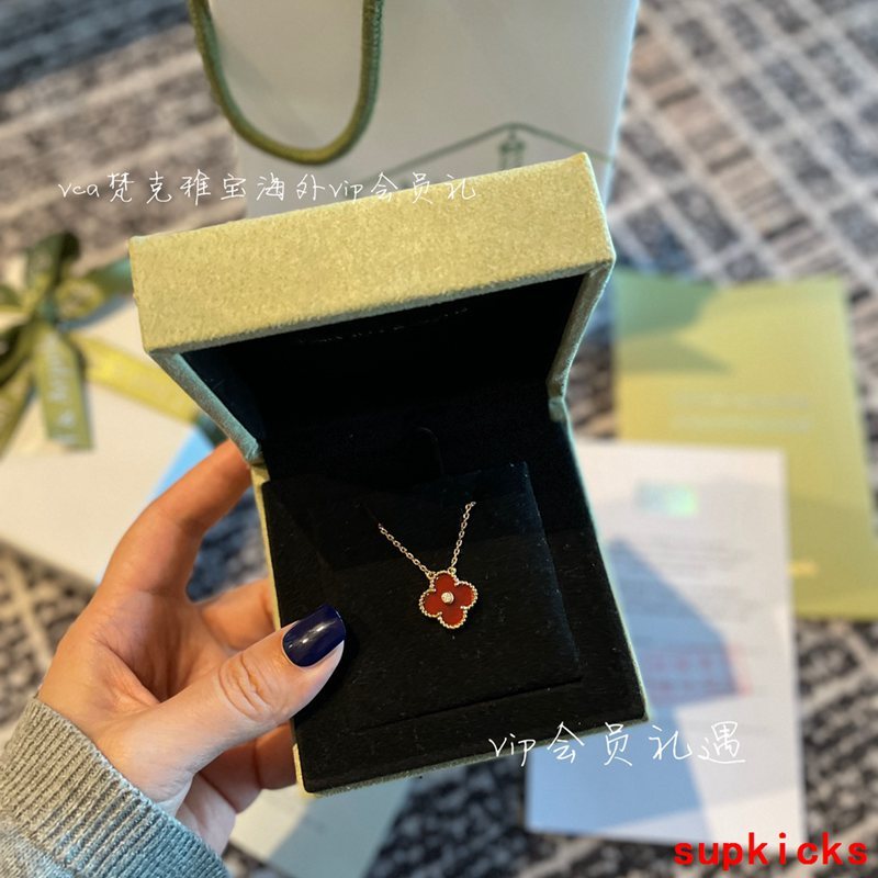 Lifestyle view of Van Cleef & Arpels unisex jewelry piece