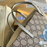 Close-up detail of premium chic women's handbag – women's luxury accessory