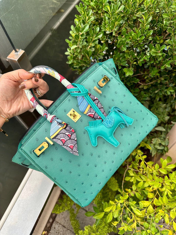 Close-up detail of streamlined bag design