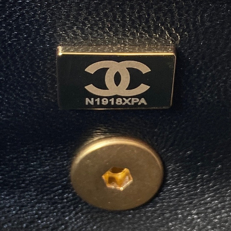  women's handbag, compact design, view 4