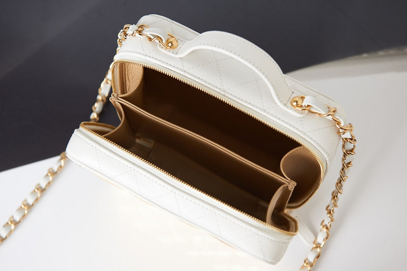  women's handbag, versatile design, view 5