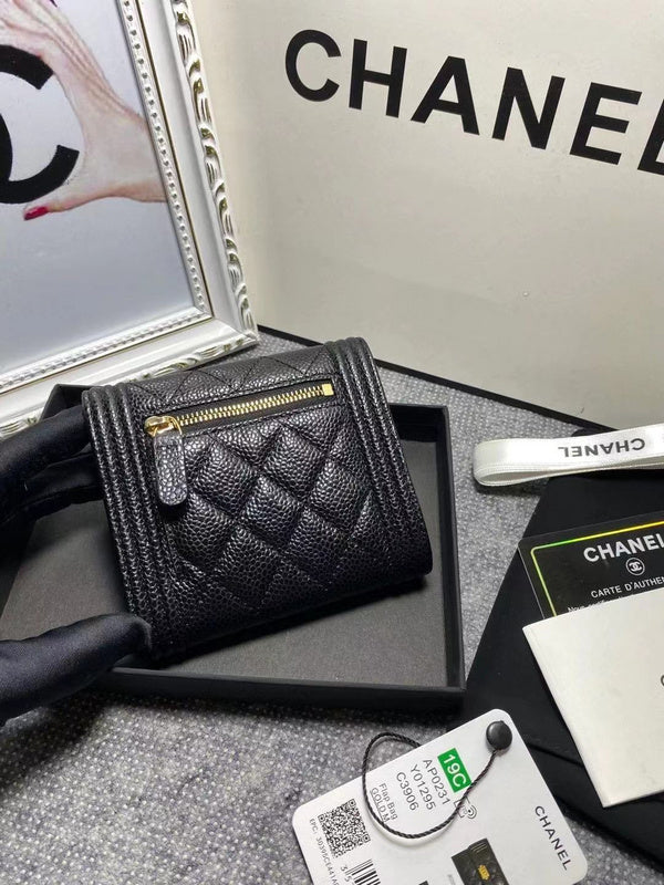  women's handbag, versatile design, view 2