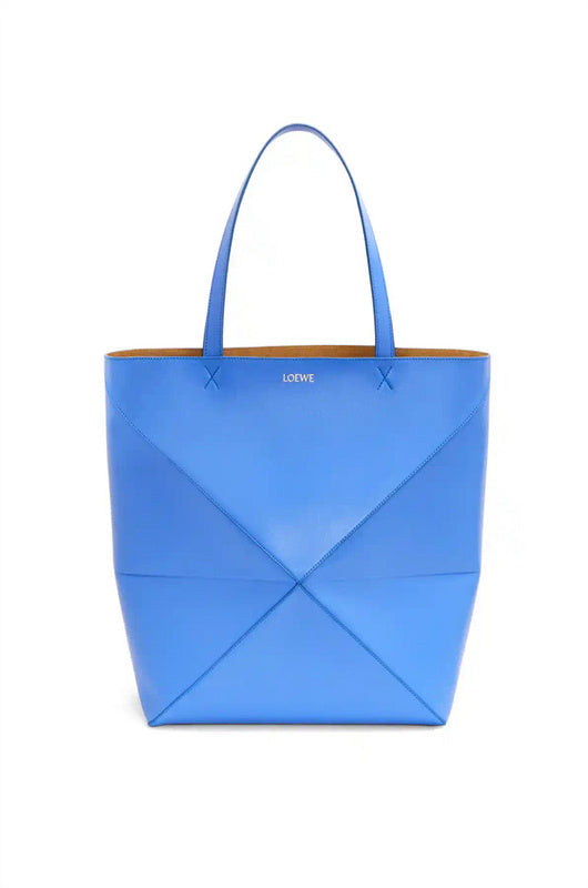 Ziva's Charm handbag – lifestyle view (42cm*18cm*41cm)
