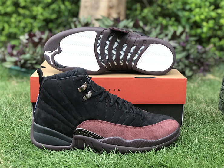 Nike all-black luxury sneakers view 18 heritage-inspired look