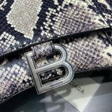 Timeless Premium PU Leather Handbag - Polished Finish | Women's Premium Handbag #706 - texture close-up (image 9) of designer-inspired handbag