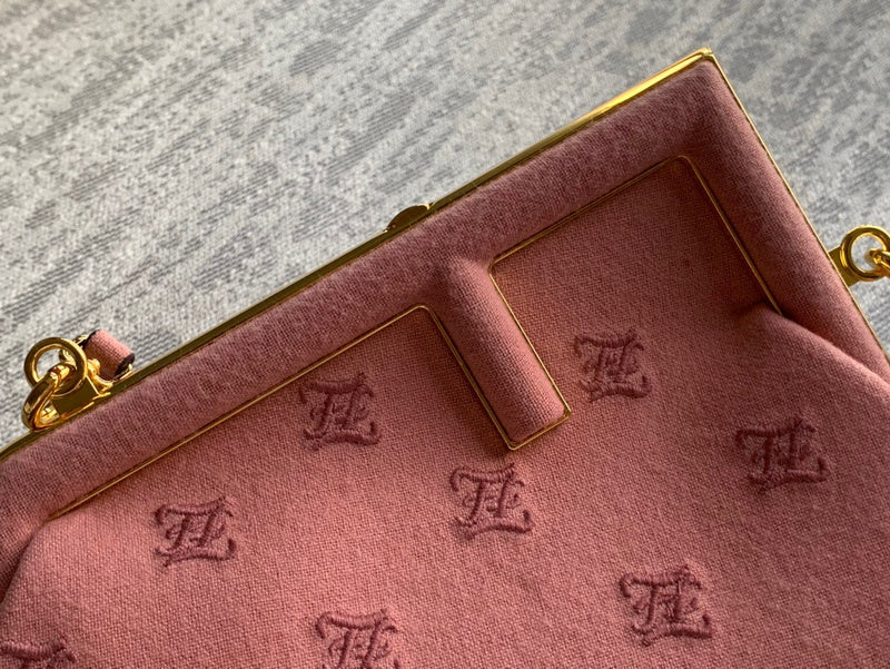 Ziva's Charm handbag – front view (26cm*9.5cm*18cm)