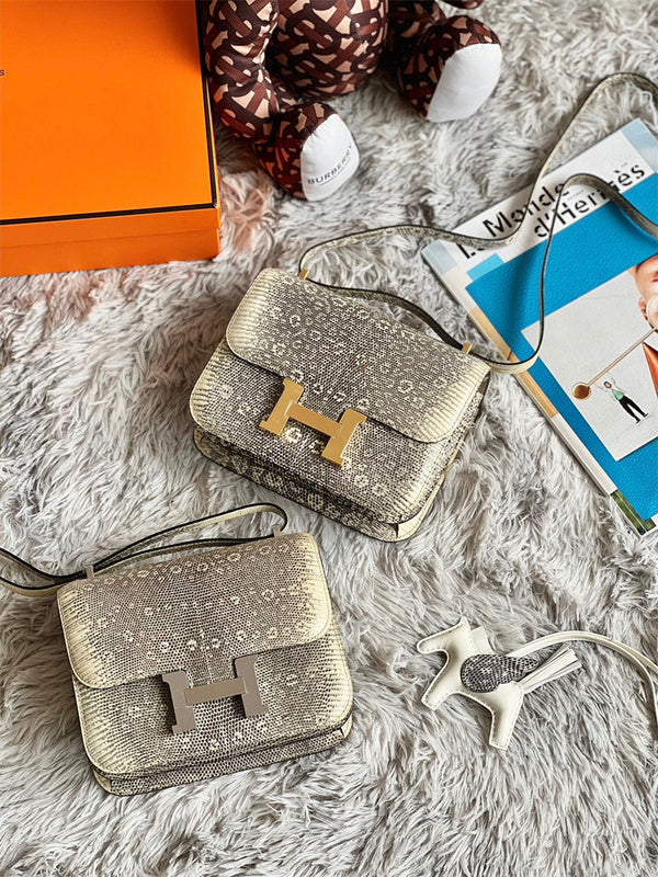  Signature shoulder bag carried on shoulder 10