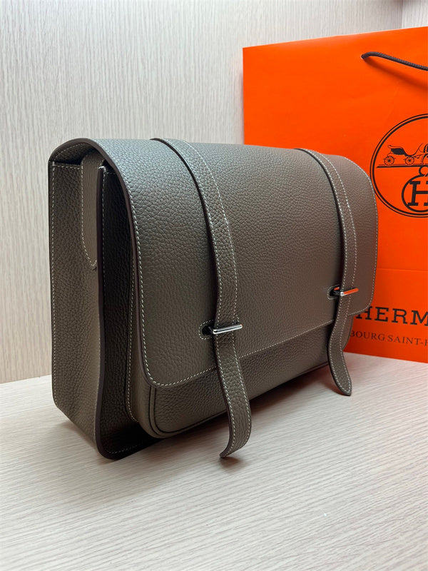  Elegant handbag front view 13