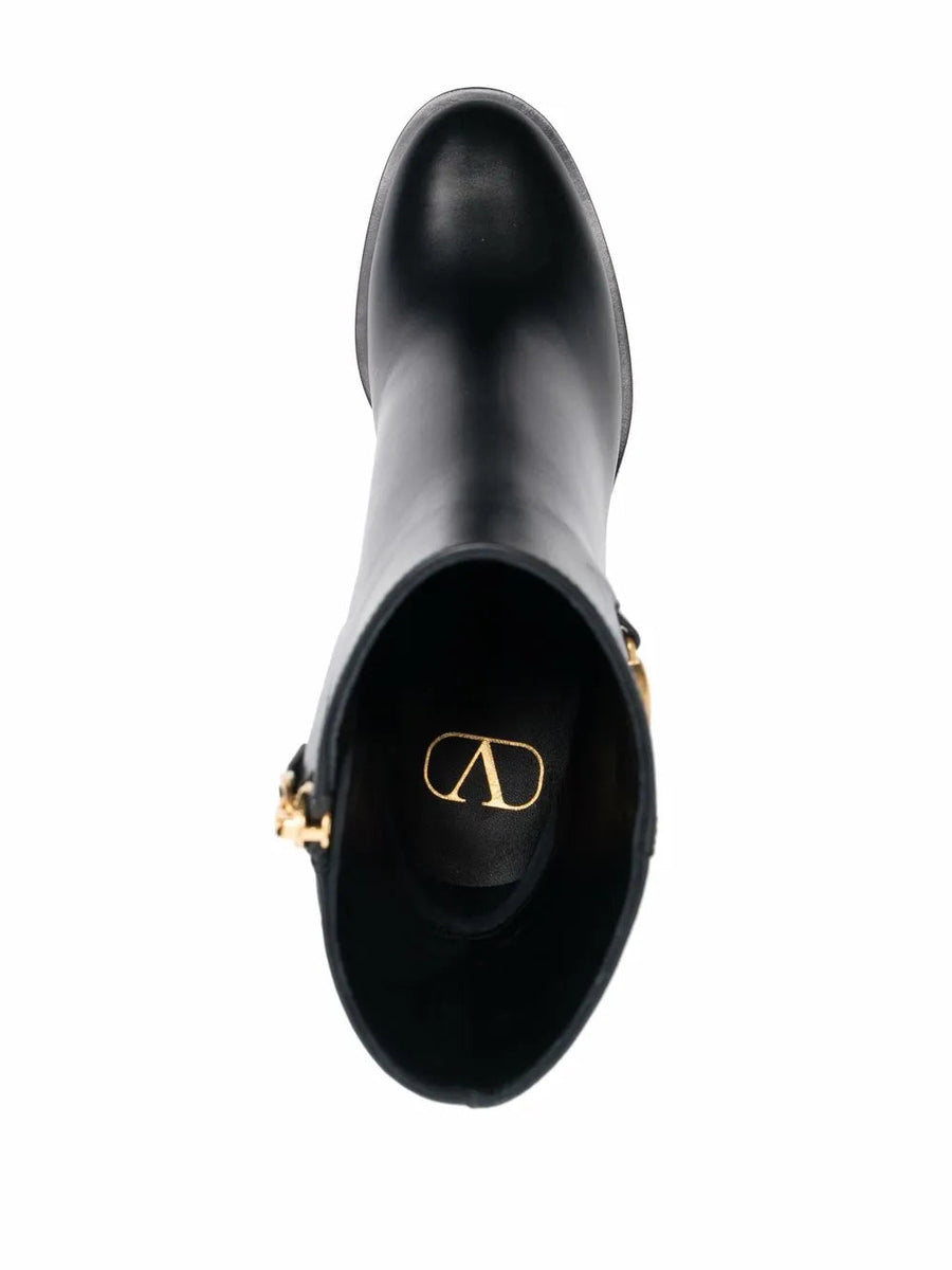 8.06E+12 women/shoes/sneakers luxury designer piece front view