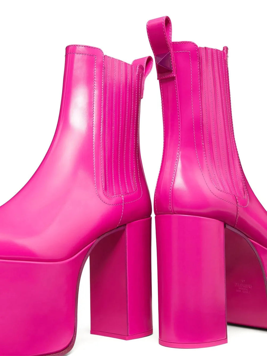 8.06E+12 women/shoes/sneakers luxury designer piece front view