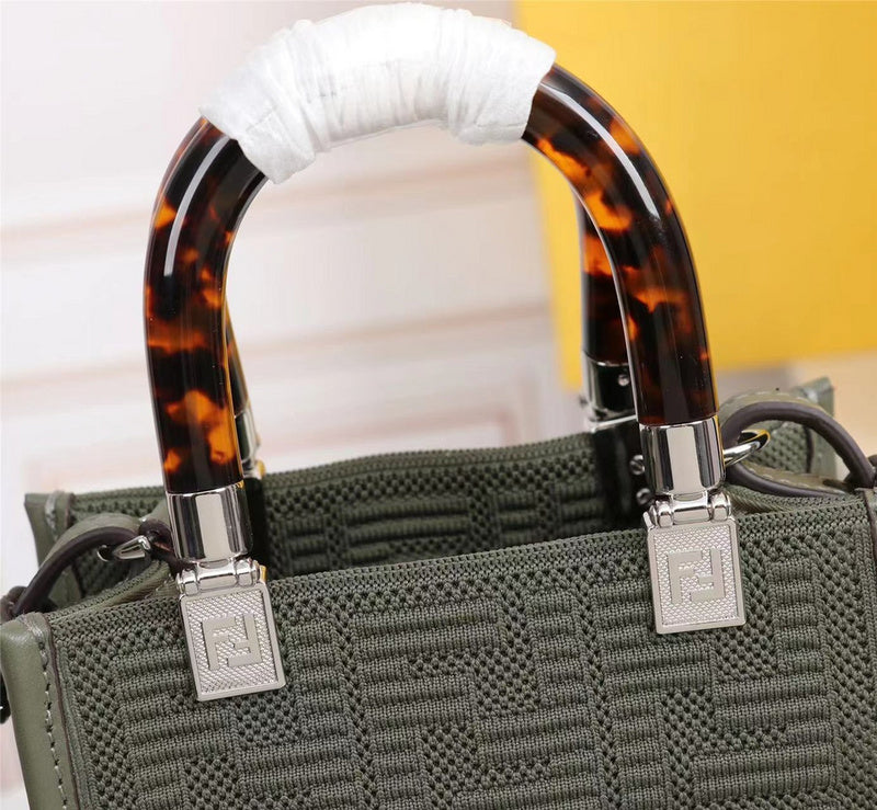 Ziva's Charm handbag – interior view (Standard Size)