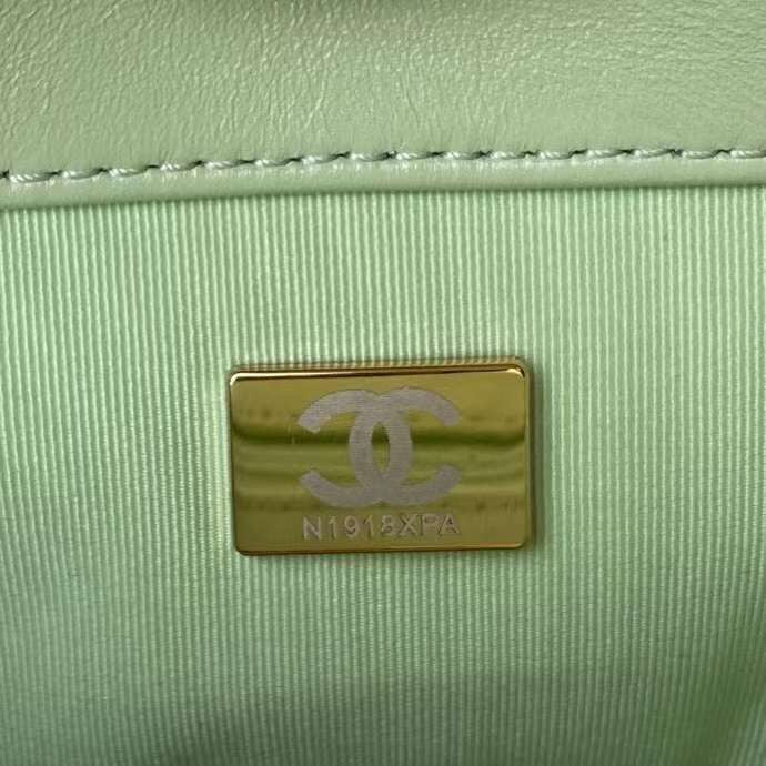  handbag, mid everyday style, image 10