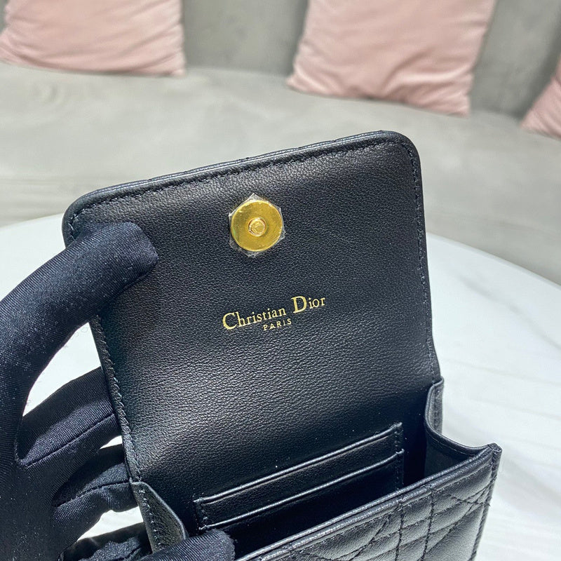 Styled lifestyle shot of chic refined women's handbag – women's luxury accessory