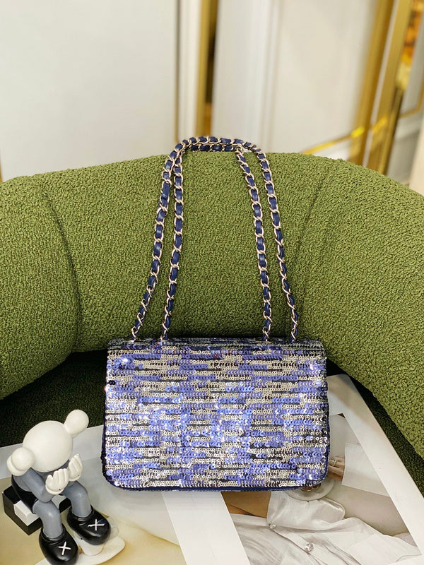  women's handbag, mid design, view 4