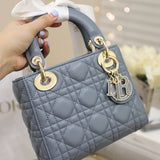 Side profile of everyday-luxe classic women's handbag – women's premium purse