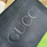 Handle and strap detail of chic refined women's handbag – women's luxury accessory