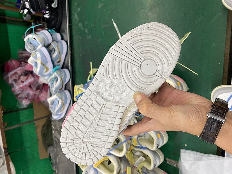 Nike classic monochrome luxury sneakers view 6 low-top design