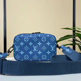  chic crossbody bag styled with outfit