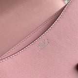 Streamlined handbag styled for everyday wear