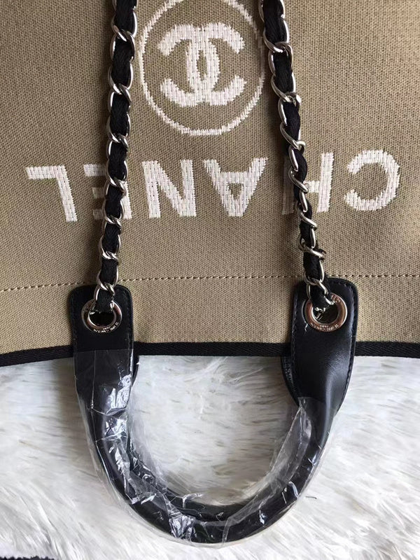 Zivas Charm Streamlined Design Everyday Handbag (Premium Everyday Carry) – Styled Look