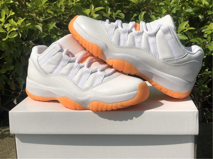 Nike Men's & Women's Luxury Low-Top Trainers — Style 153 angle view