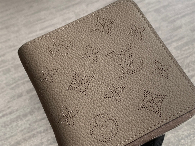  Sleek everyday bag carried on shoulder 16