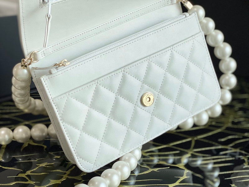  versatile purse view 10