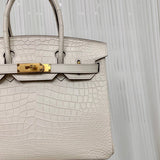 Refined structured bag front view 7