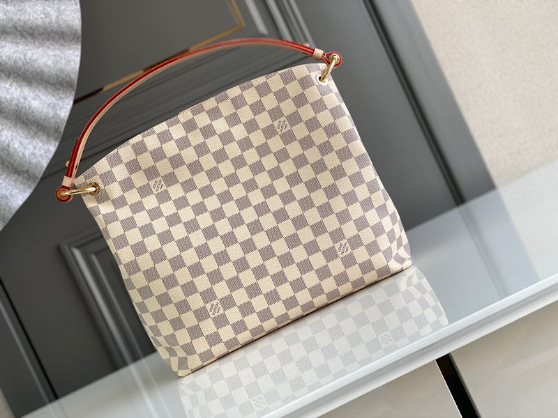 Close-up detail of structured sleek women's handbag – women's everyday handbag