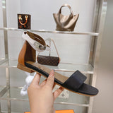 Hermes shoes Style 323 - sole and craftsmanship detail